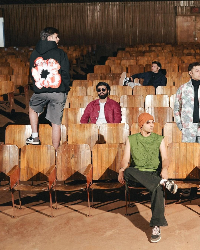 How to Style Oversized T-Shirts & Shirts for Men | Streetwear Guide