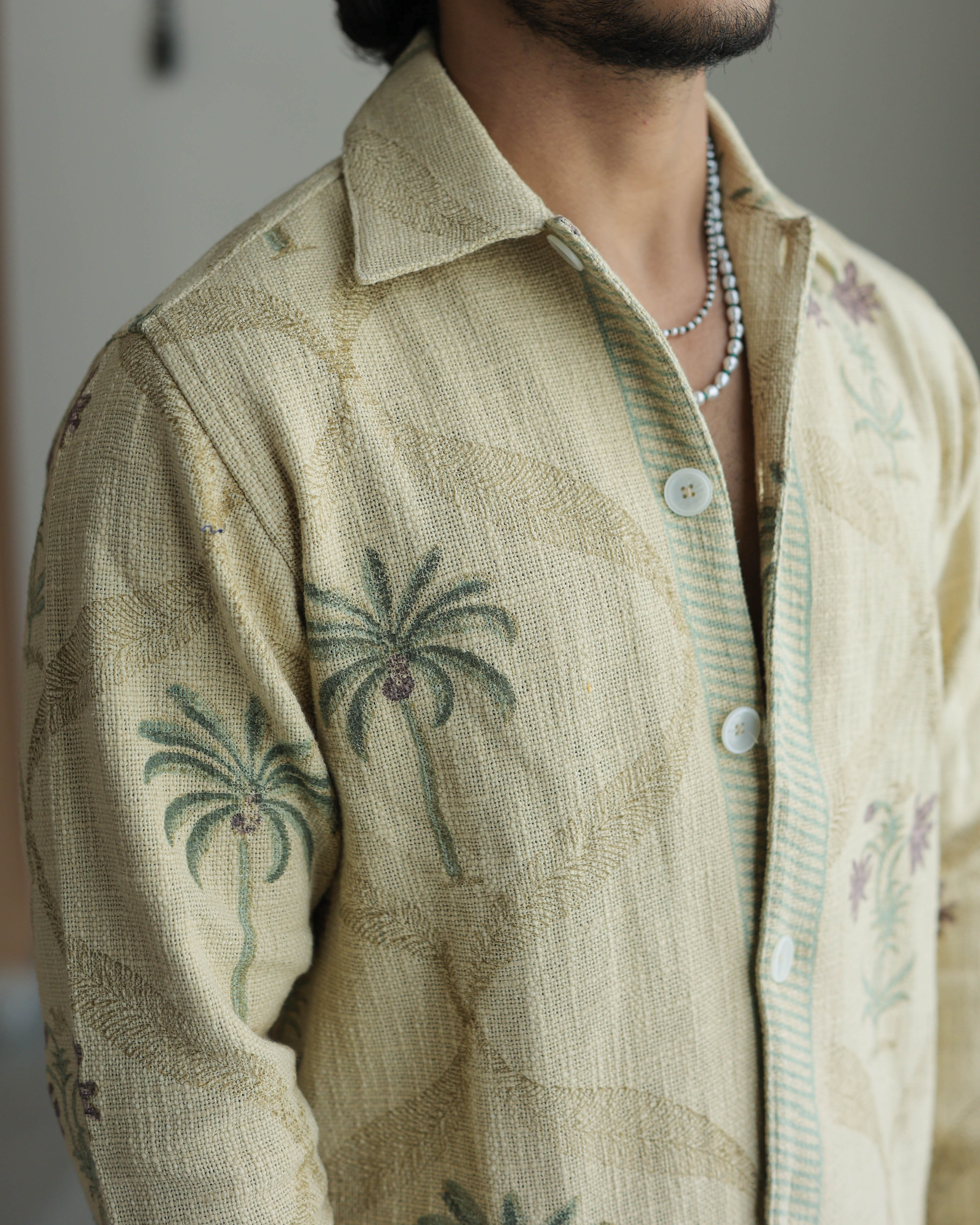 TARU OVERSHIRT