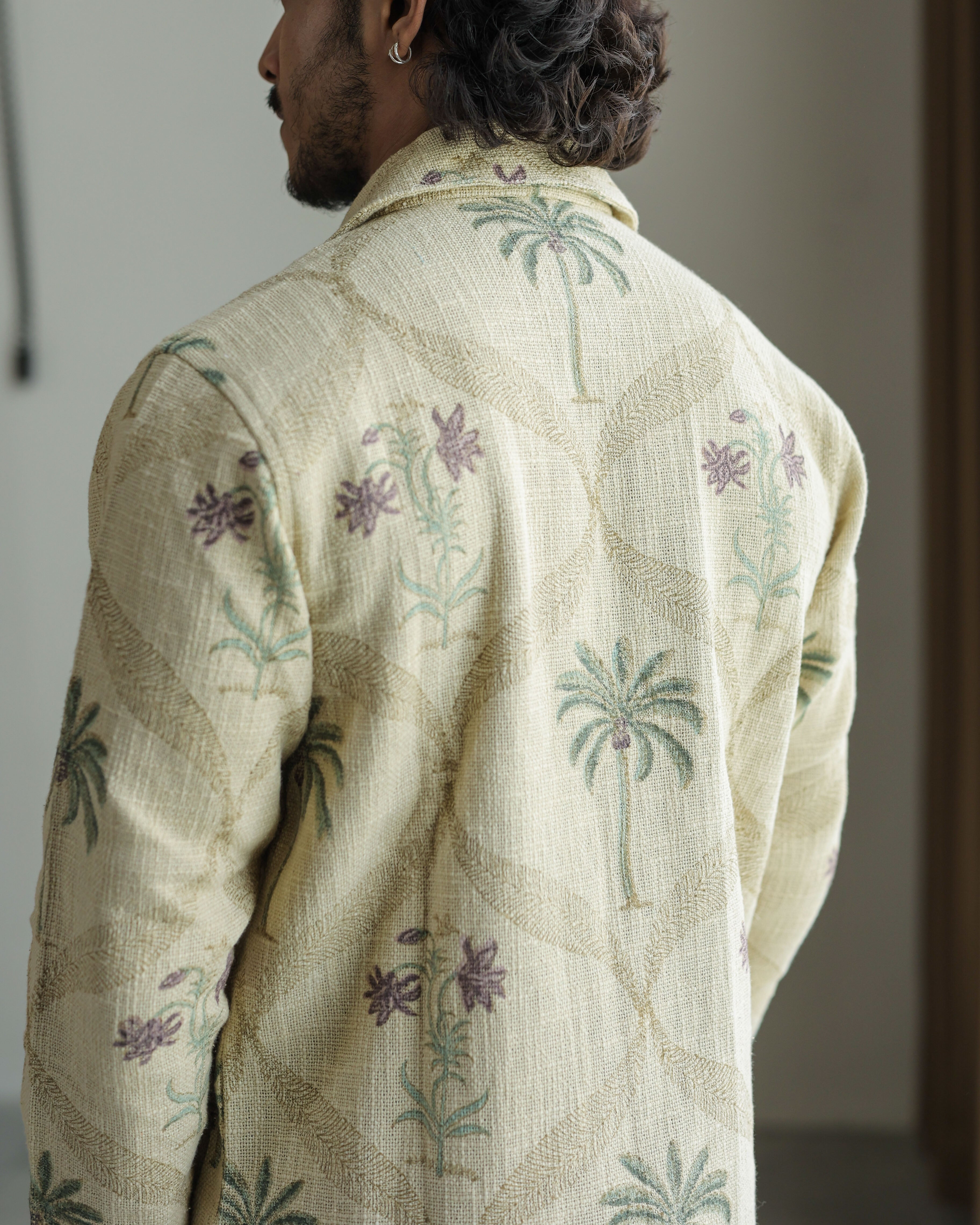 TARU OVERSHIRT